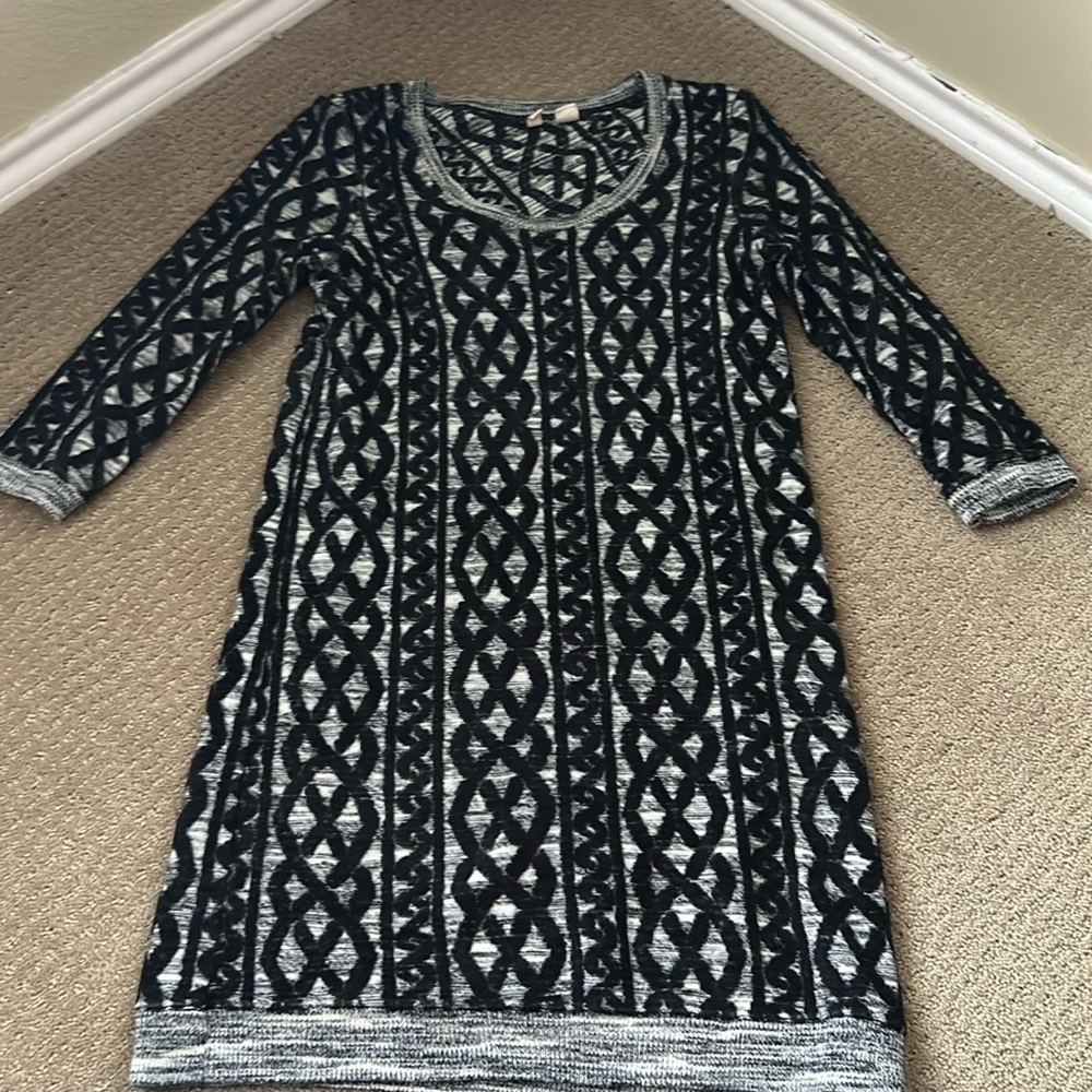 Anthropologie grey and black sweater dress size XS Petite